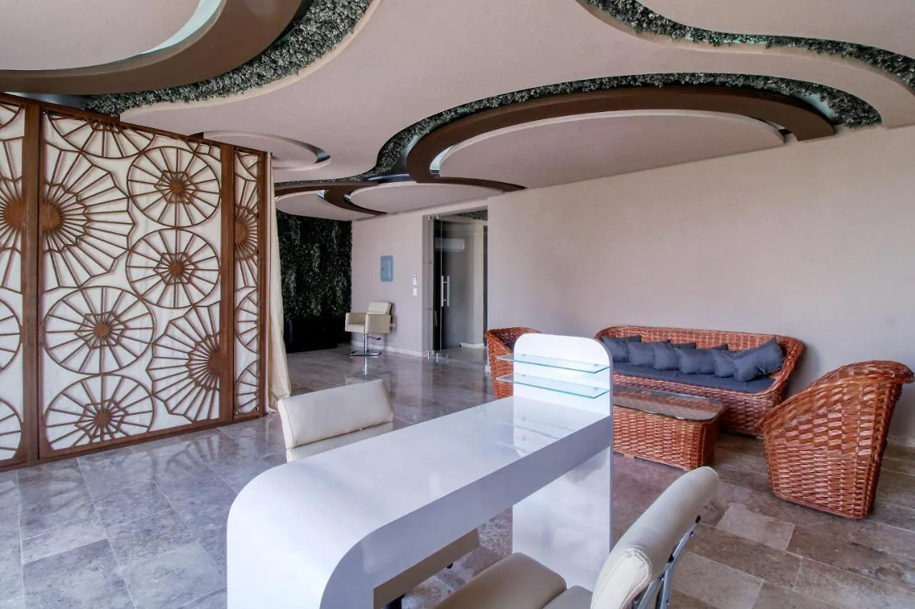 Menesse 102 At Av Coba Otel Tulum